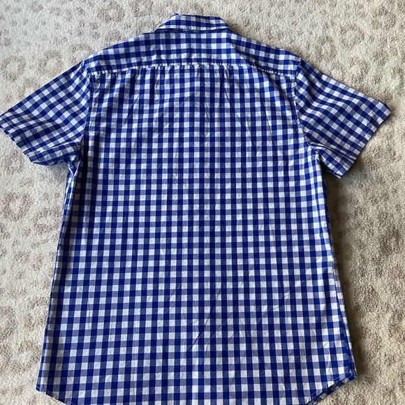 Gap Men’s short sleeve checkered button down shirt - Picture 3 of 3